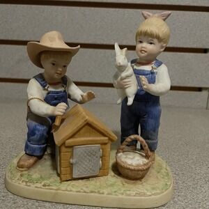 Vintage Denim Days  1985 Figurine "Bunny Hutch"  Homco #1514